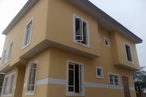 4 Bedroom fully detached (unfinished) Duplex